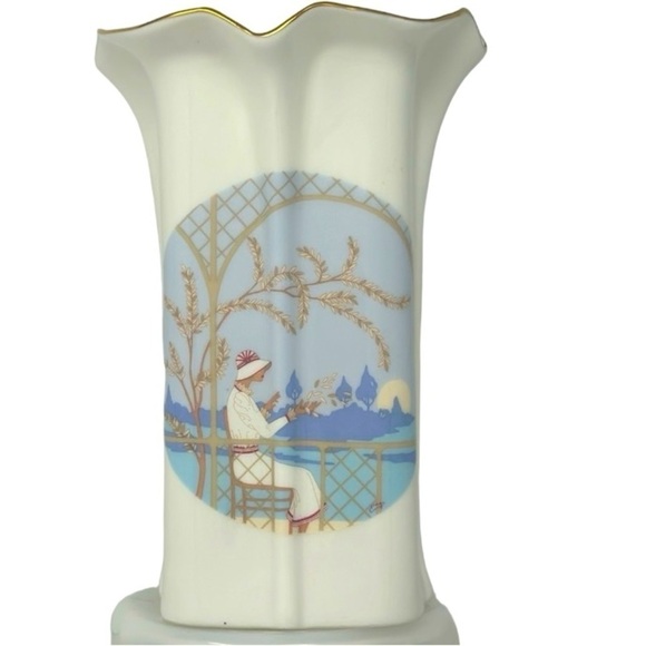 VTG Art Deco Fine Bone China Vase Roaring 20’s Woman Sitting Lake Great Gatsby - Picture 4 of 9